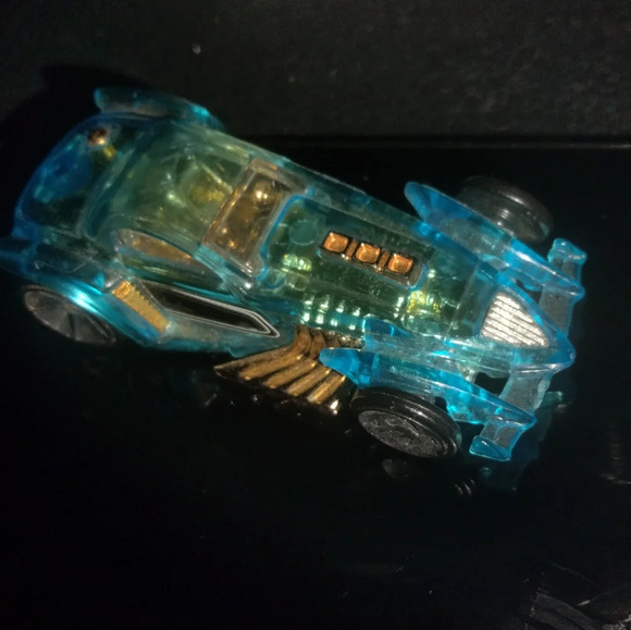 Burl-Esque Hotwheels car - Picture 2 of 4